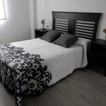 Amplio apartamento en Illa de Arousa, próximo a la playa Exterior foto