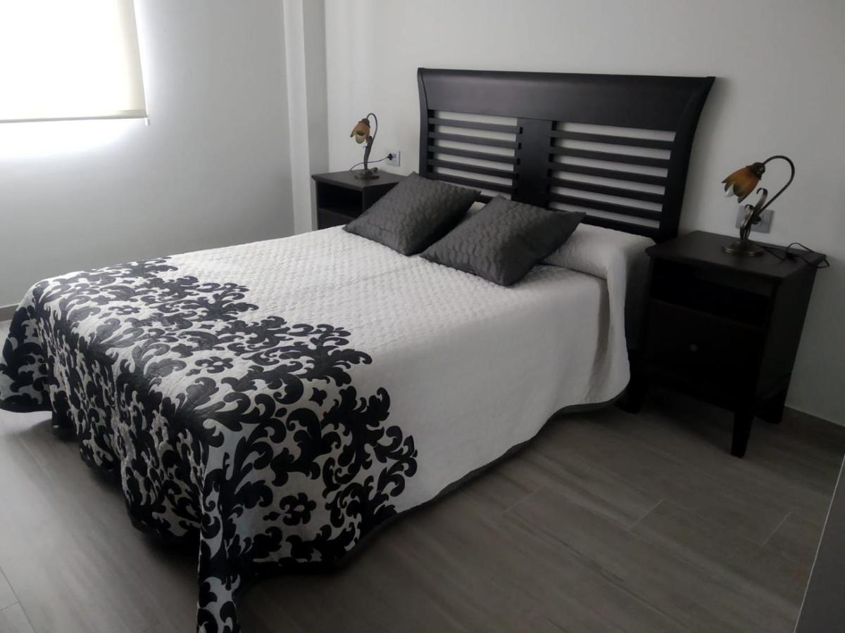 Amplio apartamento en Illa de Arousa, próximo a la playa Exterior foto